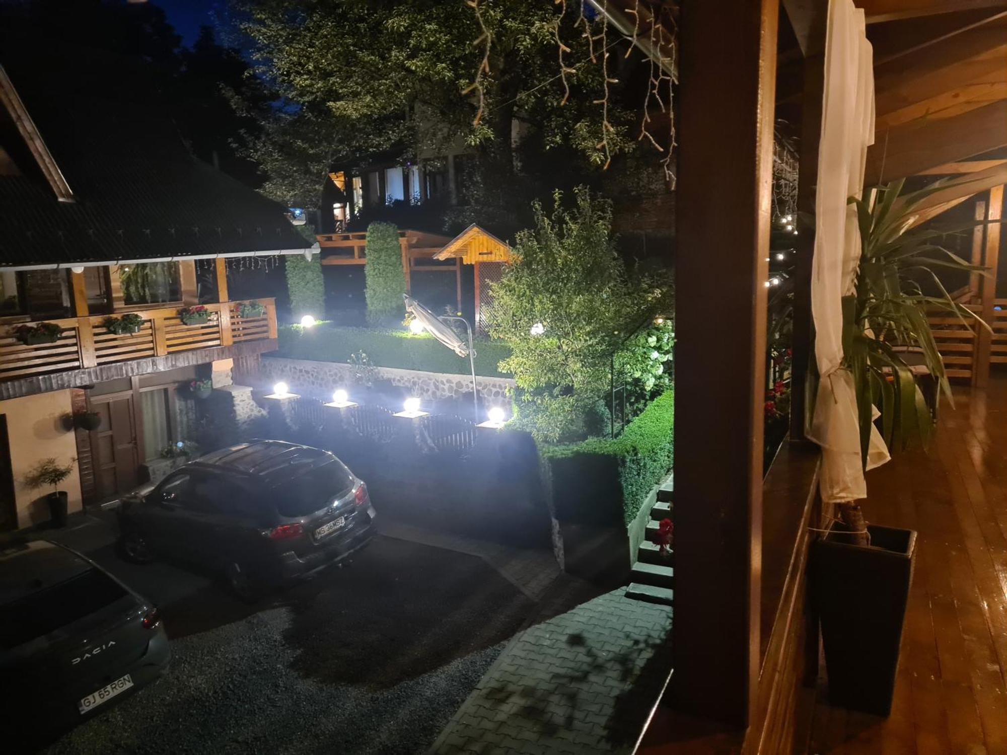 Casa Edy Hotell Sovata Exteriör bild